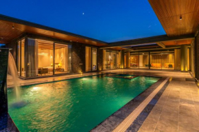 StayVista's Anantam - Villa with Massive Outdoor Pool with Deck & Sprawling Lawn
